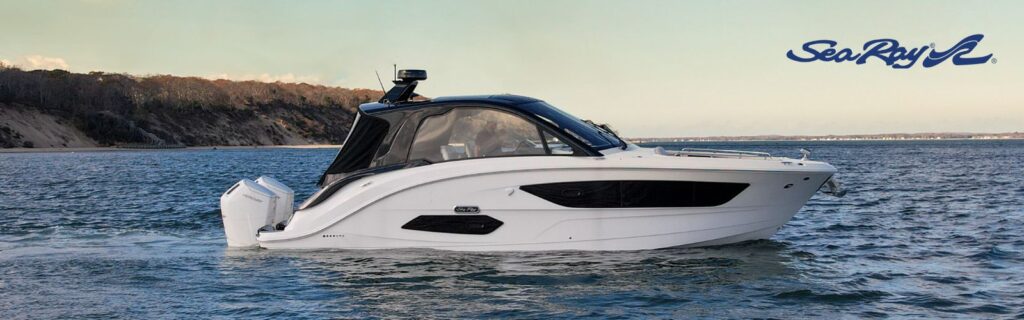 Sea Ray cruiser