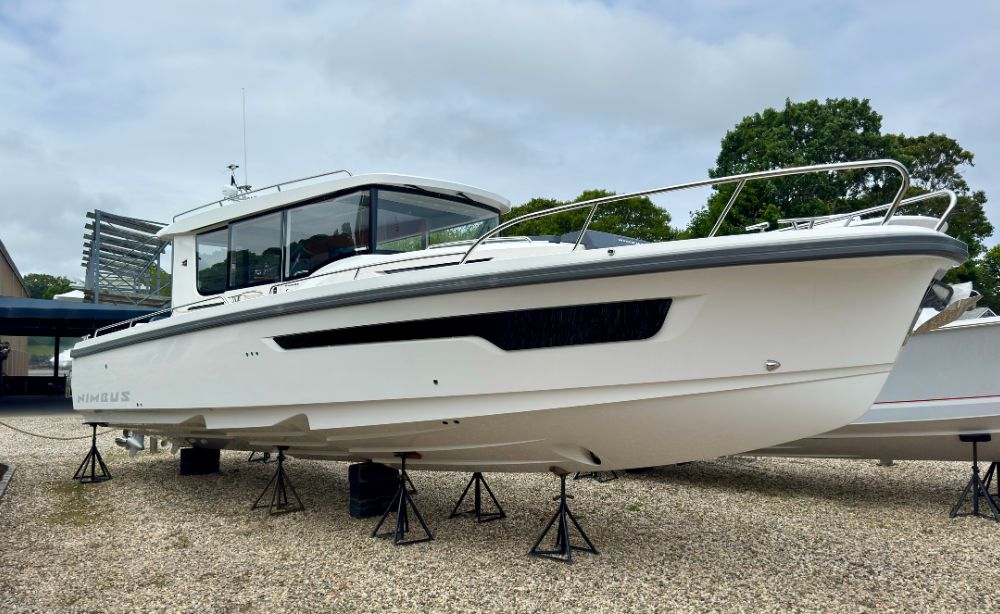 Nimbus C11 enclosed cabin cruiser