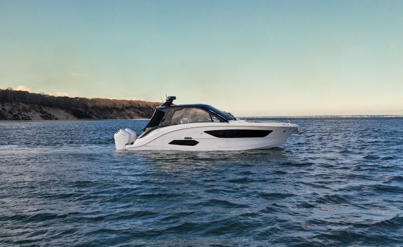 Sea Ray Sundancer 370