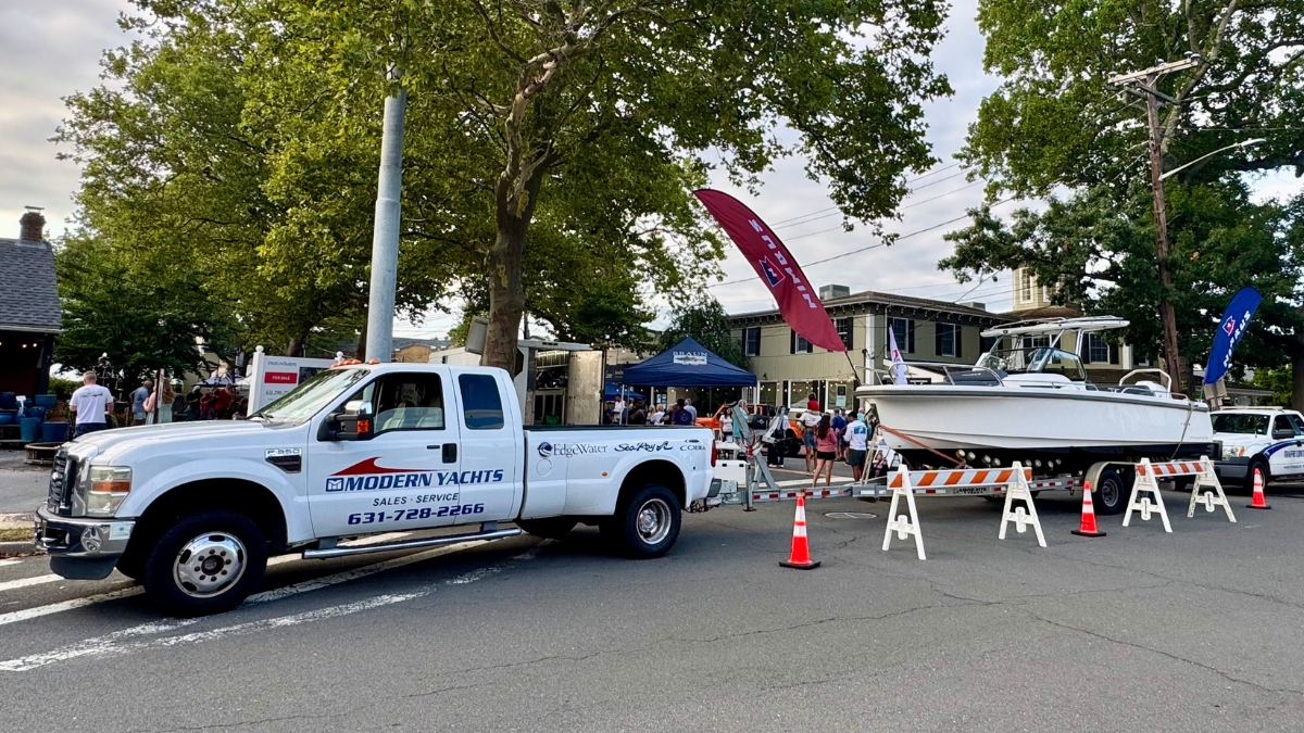 North Fork boating lifestyle near Mattituck Long Island