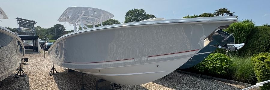 2026 Jupiter 32 Whisper Gray